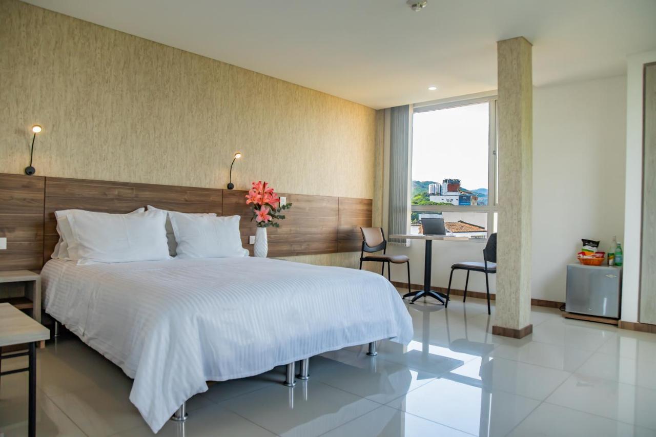 Hotel Estancia Chipichape Cali Exteriör bild